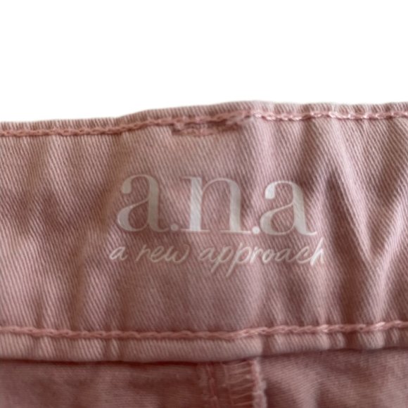 a.n.a. Women's Plus-Size 26 ROSE PINK 4.5" Mid Rise Flat-front Chino Short - Picture 7 of 11